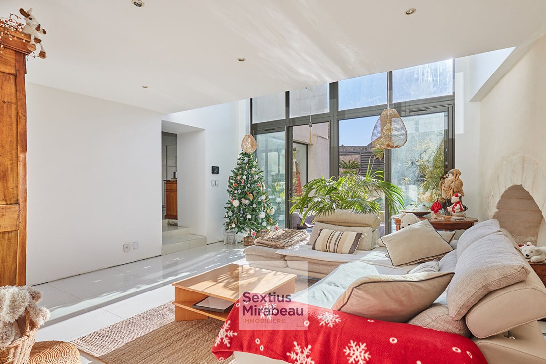 House in Zone Urbaine, Lambesc, France 5 - 18236983