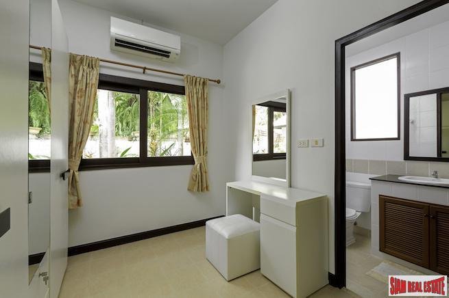 Villa in Choeng Thale, Phuket, Thailand 3 - 18240109