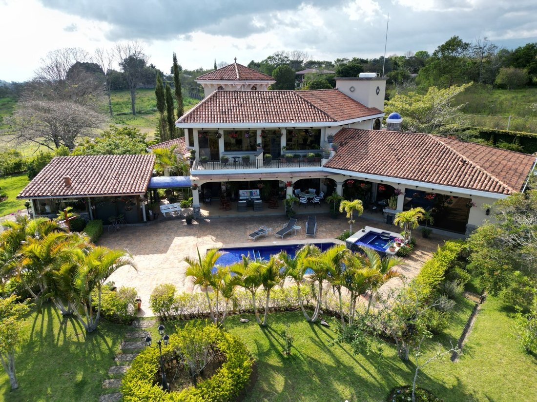 House in Santa Bárbara de Heredia, Heredia Province, Costa Rica 1 - 18240998