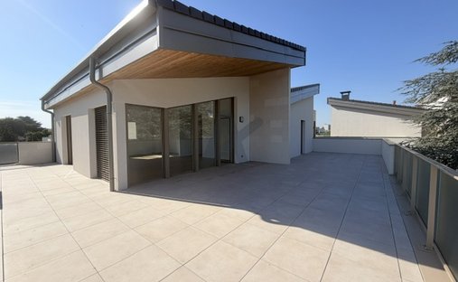 Apartment in Sainte-Foy-lès-Lyon, Auvergne-Rhône-Alpes, France 1