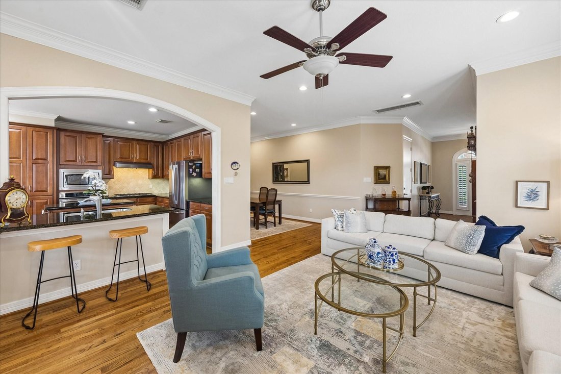 Townhouse in Houston, Texas, United States 3 - 18244298