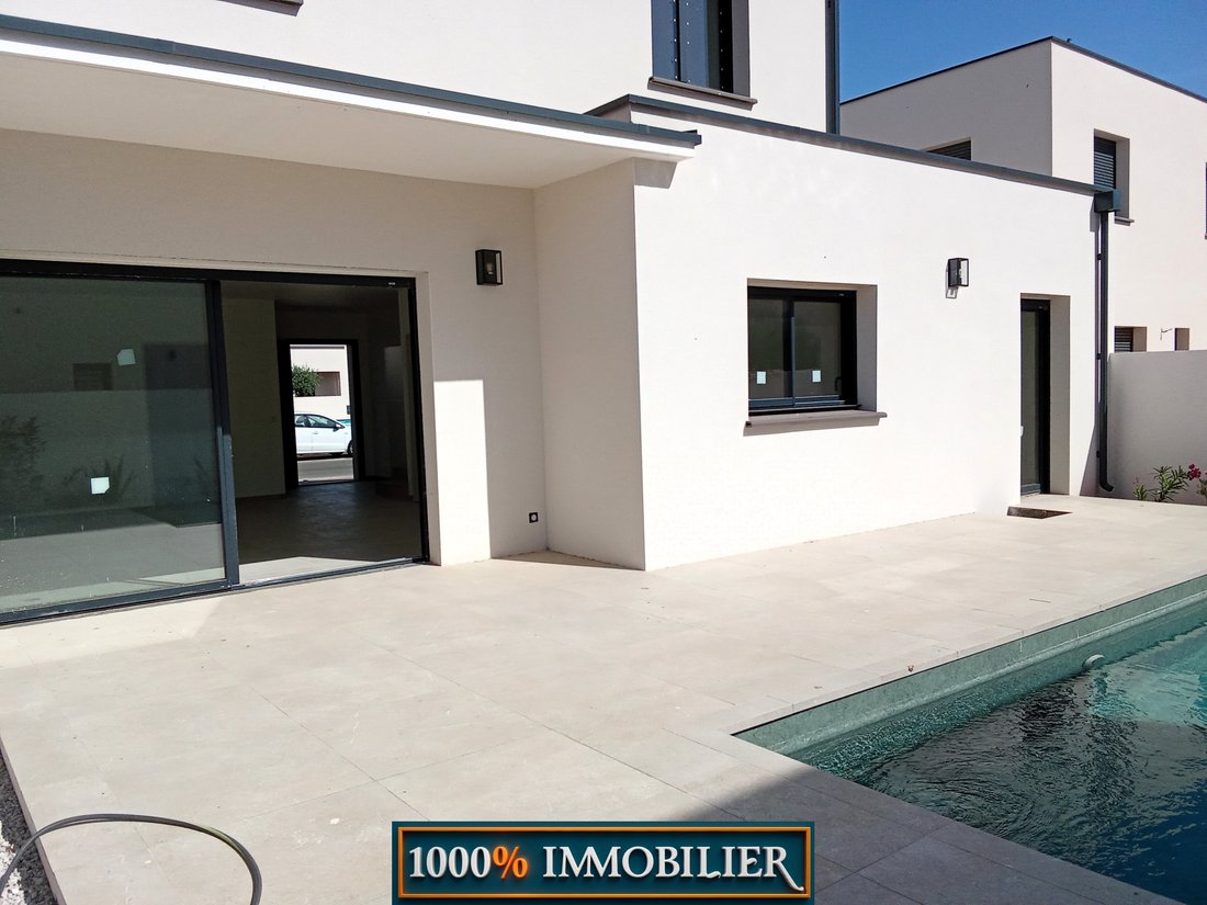 Villa in Centre Ville, Serignan, France 1 - 18098853