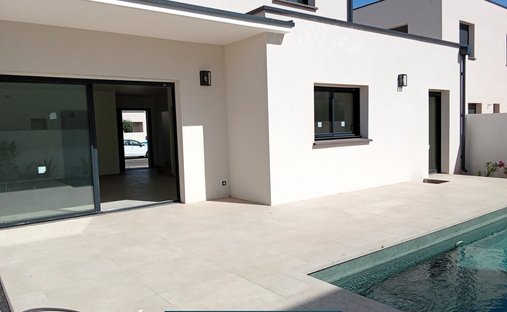Villa in Centre Ville, Serignan, France 1