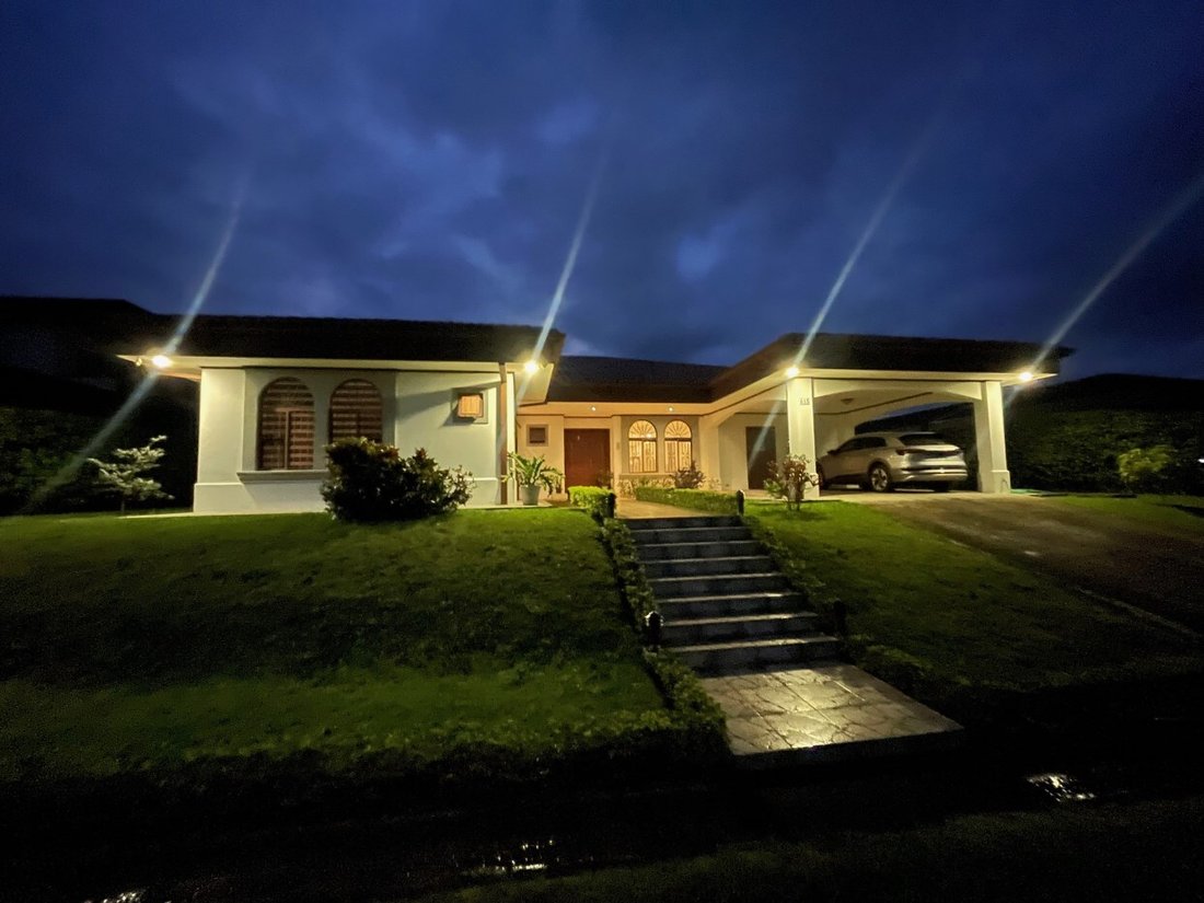 House in Vueltas, Alajuela Province, Costa Rica 2 - 18240701