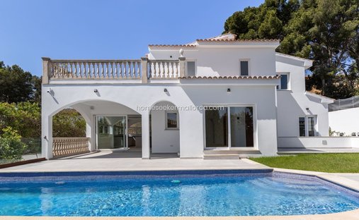 Villa in Genoa, Palma, Balearic Islands 1