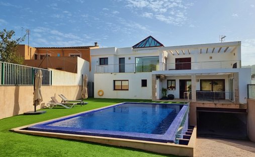 Villa in Felanitx, Balearic Islands, Spain 1