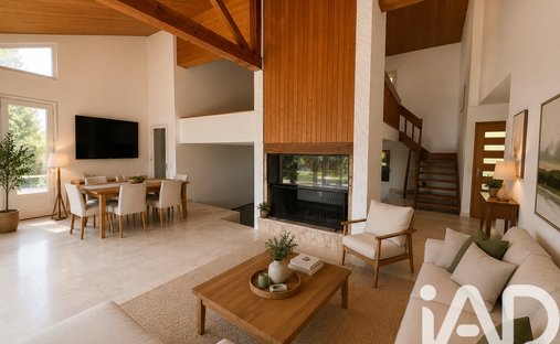 House in Mours-Saint-Eusebe, Auvergne-Rhône-Alpes, France 1