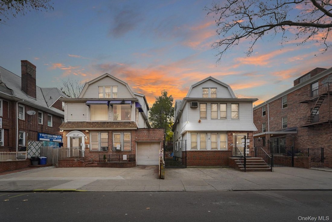 House in New York, New York, United States 4 - 18244659
