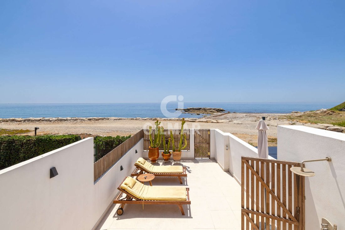 Townhouse in Buenas Noches, Estepona, Spain 1 - 18235975