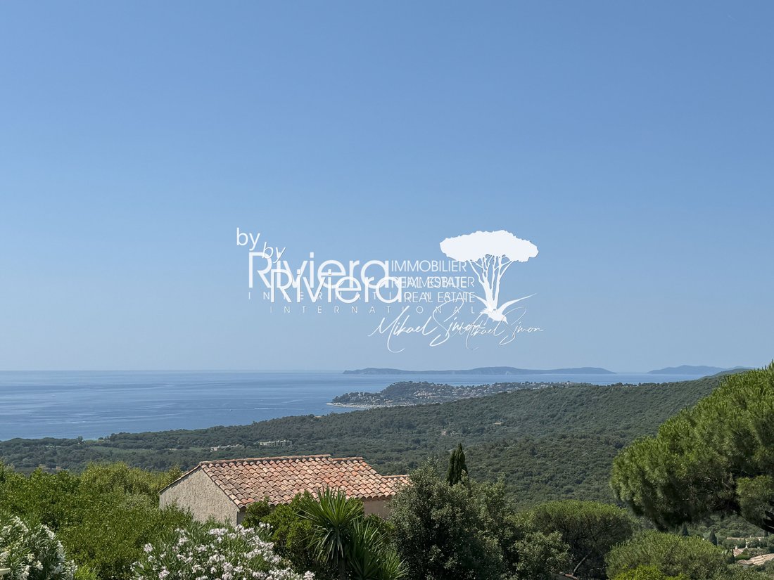 Villa in La Croix-Valmer, Provence-Alpes-Côte d'Azur, France 1 - 15805051
