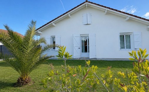 Haus in Est, Soustons, Frankreich 1
