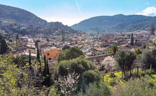 Land in Esporles, Balearische Inseln, Spanien 1