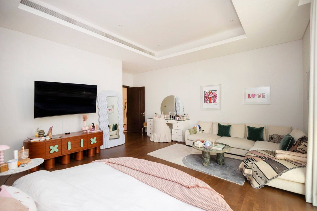 Villa in Nad Al Sheba 1, Nad Al Sheba, Dubai 5 - 18237278
