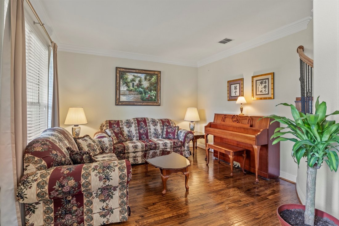 House in Richardson, Texas, United States 5 - 18235958