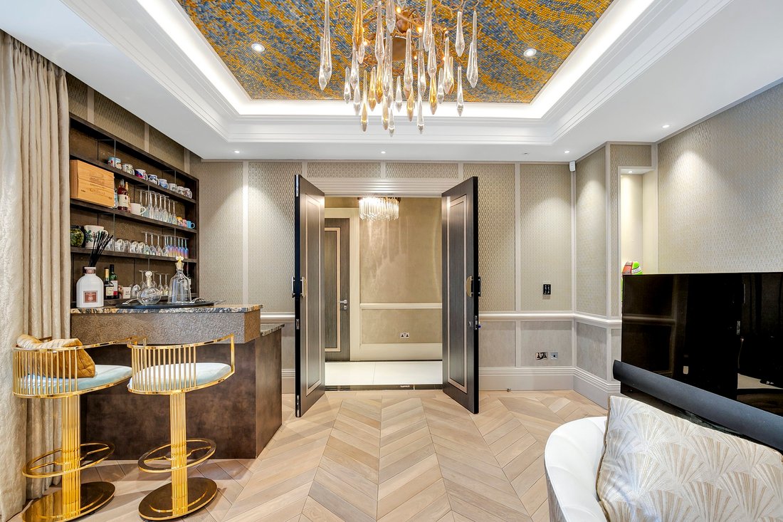 Apartment in South Kensington, Kensington And Chelsea, England 4 - 18242058