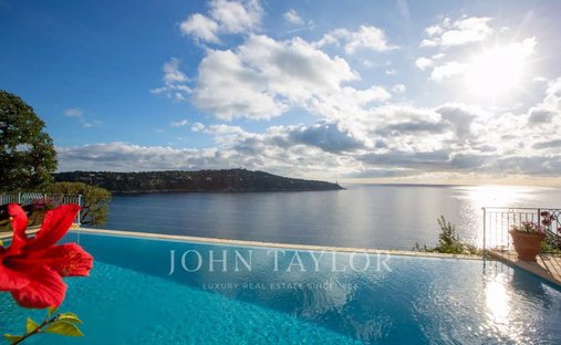 Villa à Col de Villefranche, Villefranche-sur-Mer, France 1