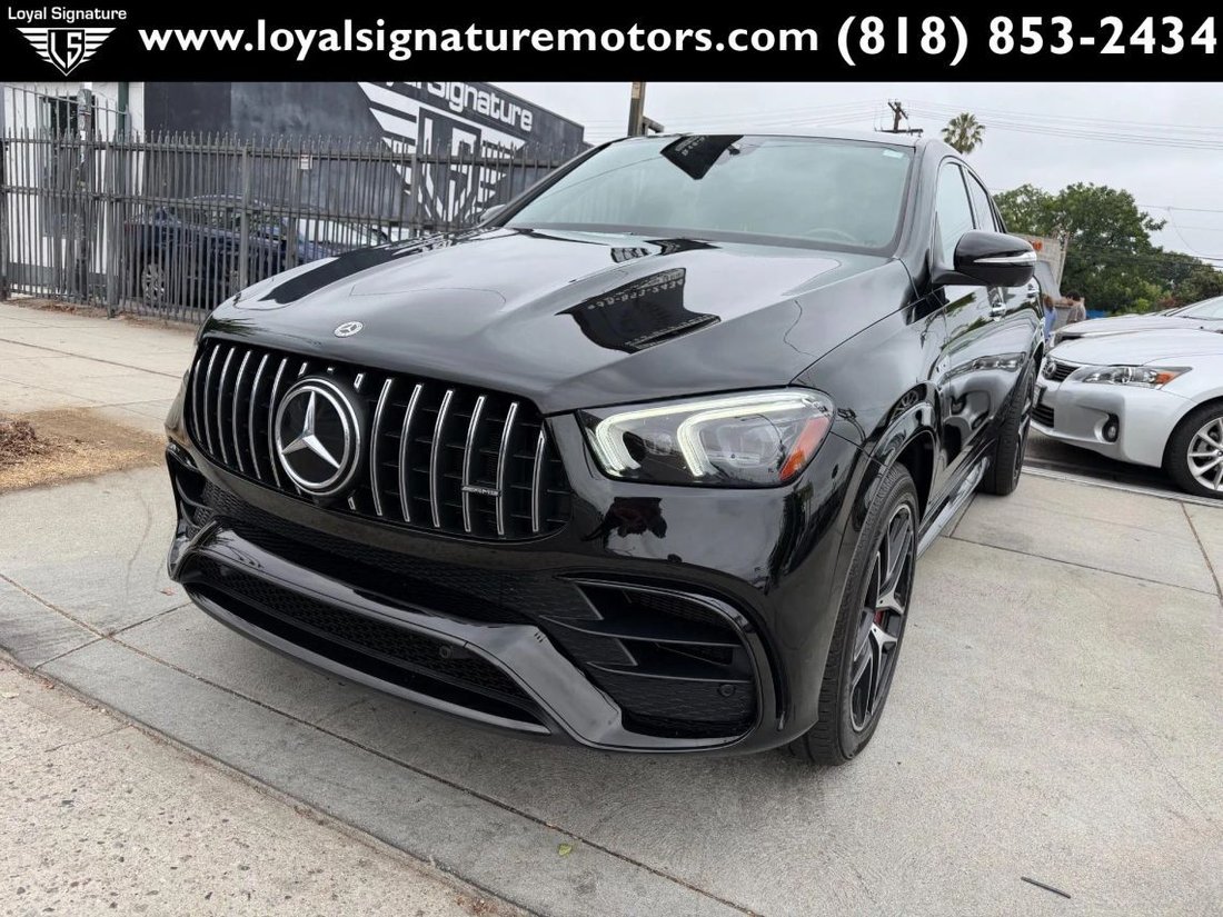 Suv in Van Nuys, CA, United States 3 - 18240686