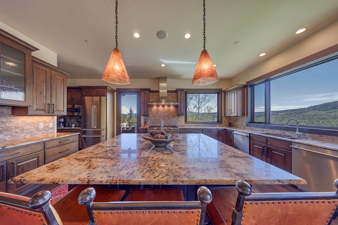 House in Gallatin Gateway, Montana, United States 5 - 18238527