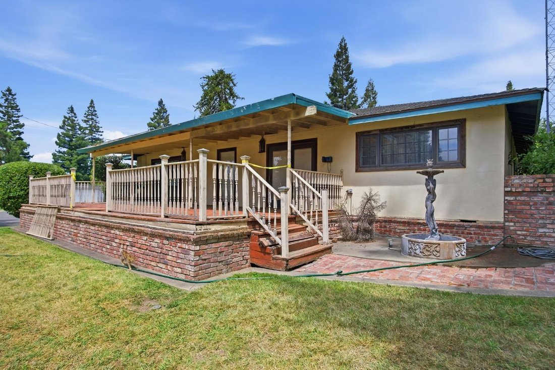 House in Oakdale, California, United States 4 - 17930887
