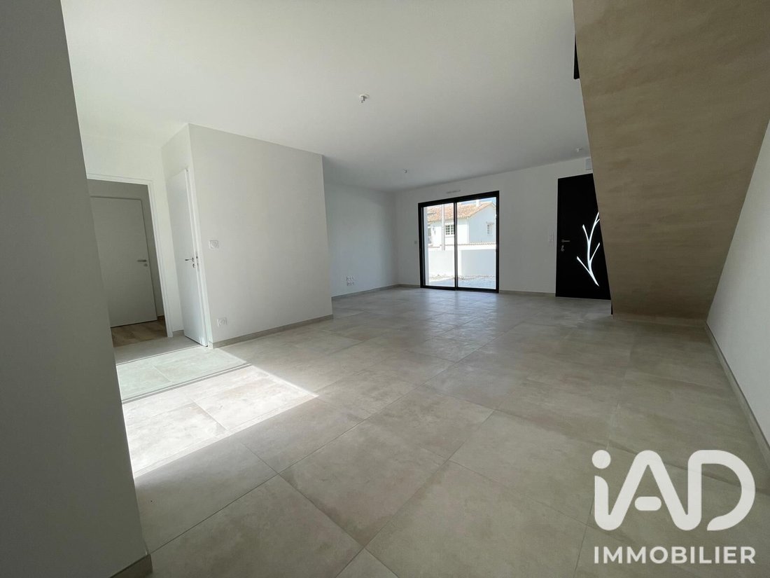 House in Vaux-sur-Mer, Nouvelle-Aquitaine, France 2 - 18246591