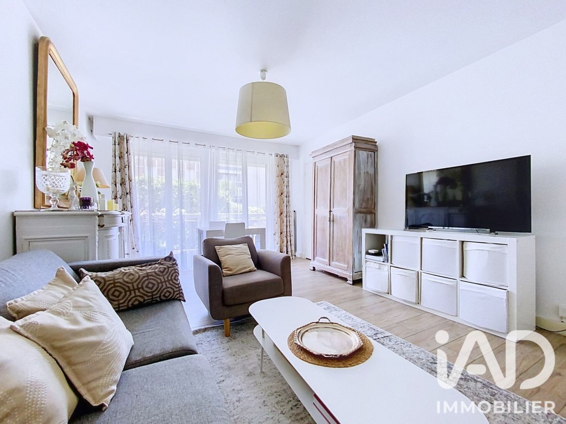 Apartment in Chantiers, Versailles, France 3 - 18246687