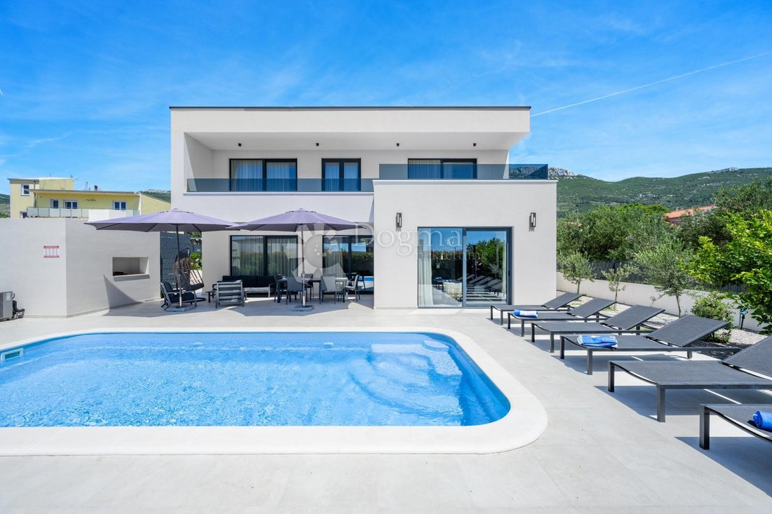 House in Kastel Stari, Split-Dalmatia County, Croatia 2 - 17910067