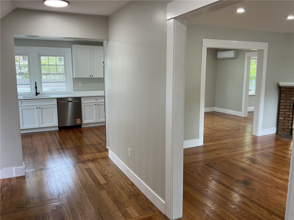 House in East Greenwich, Rhode Island, United States 5 - 18244758