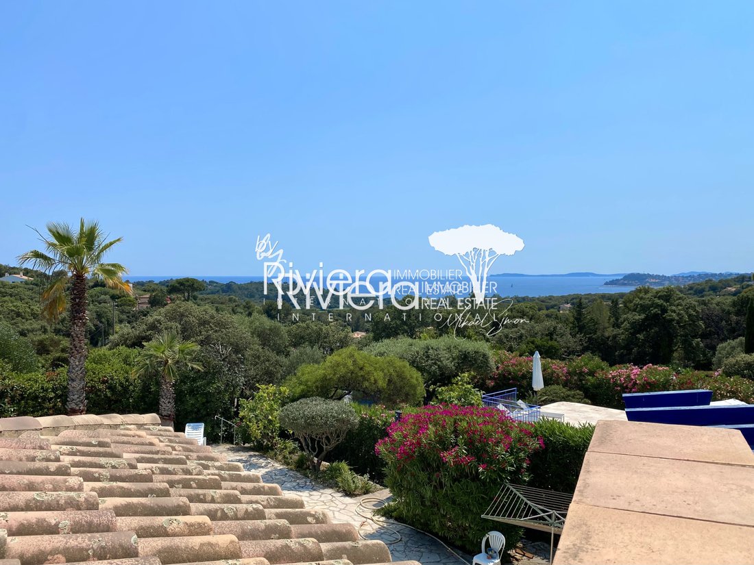 Villa in La Croix-Valmer, Provence-Alpes-Côte d'Azur, France 2 - 17552445