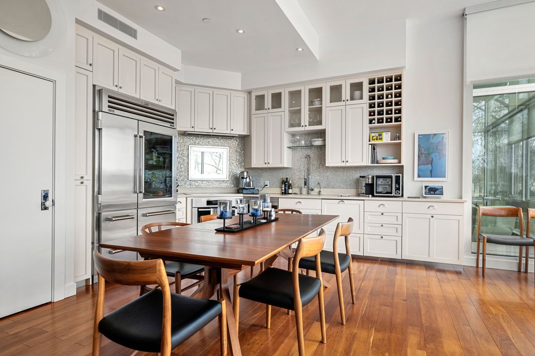 Condo in Cambridge, Massachusetts, United States 3 - 18238683