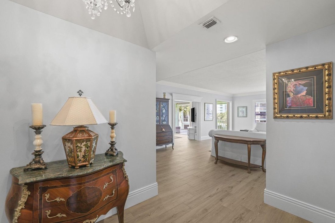 Condo in Delray Beach, Florida, United States 5 - 18235656