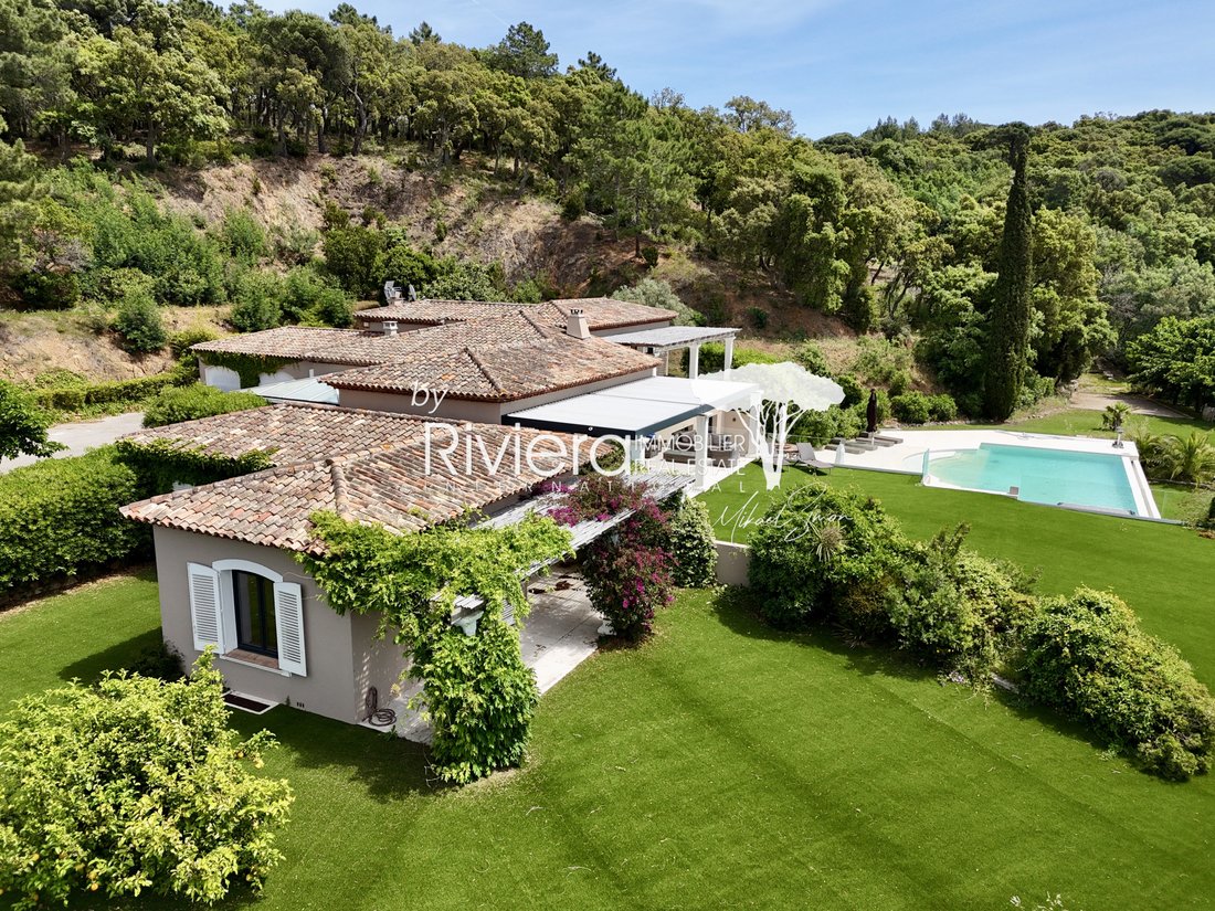 Estate in La Croix-Valmer, Provence-Alpes-Côte d'Azur, France 5 - 17910151