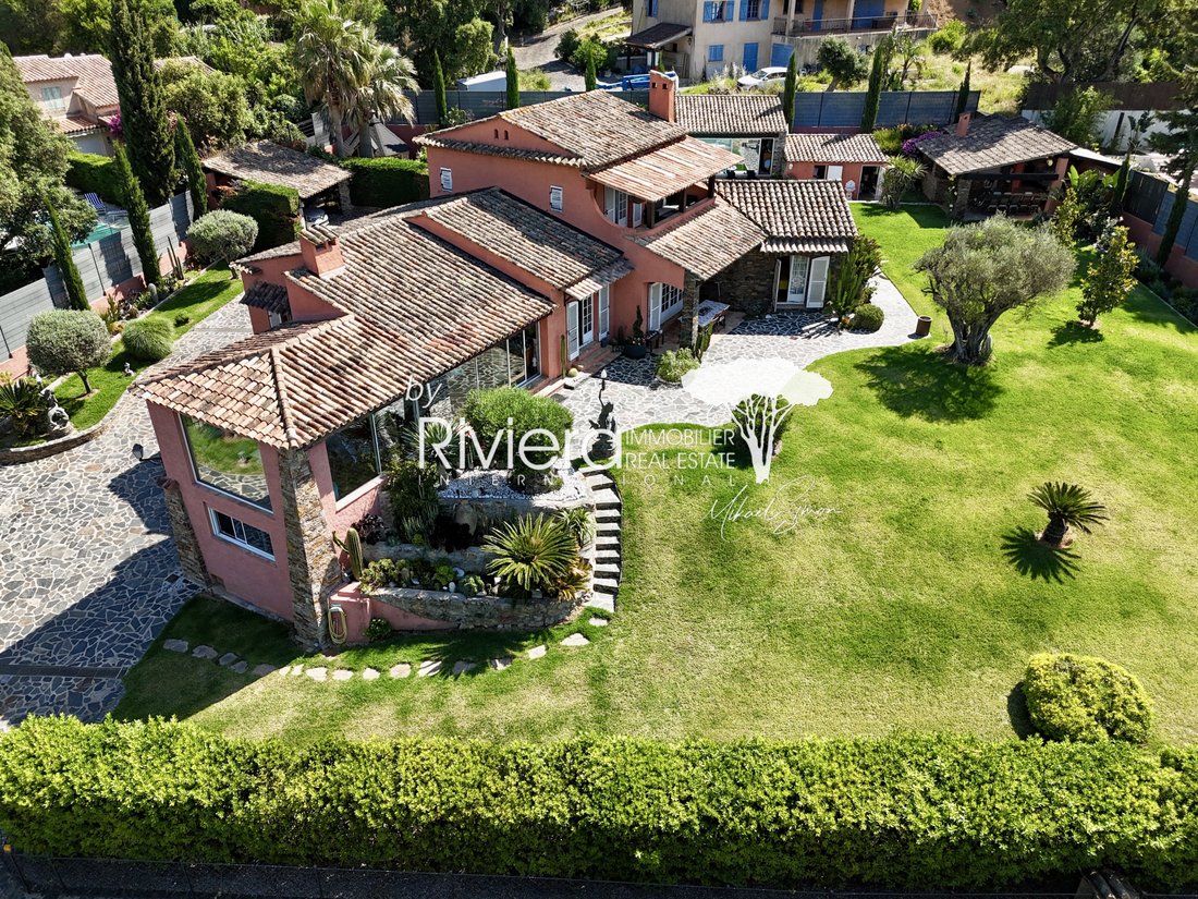 Villa in Nord, Cavalaire-sur-Mer, France 3 - 18005715
