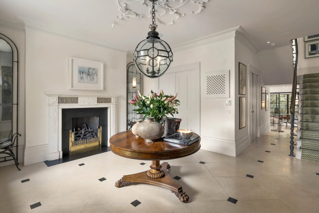 Townhouse in Belgravia, Westminster, England 2 - 18241541