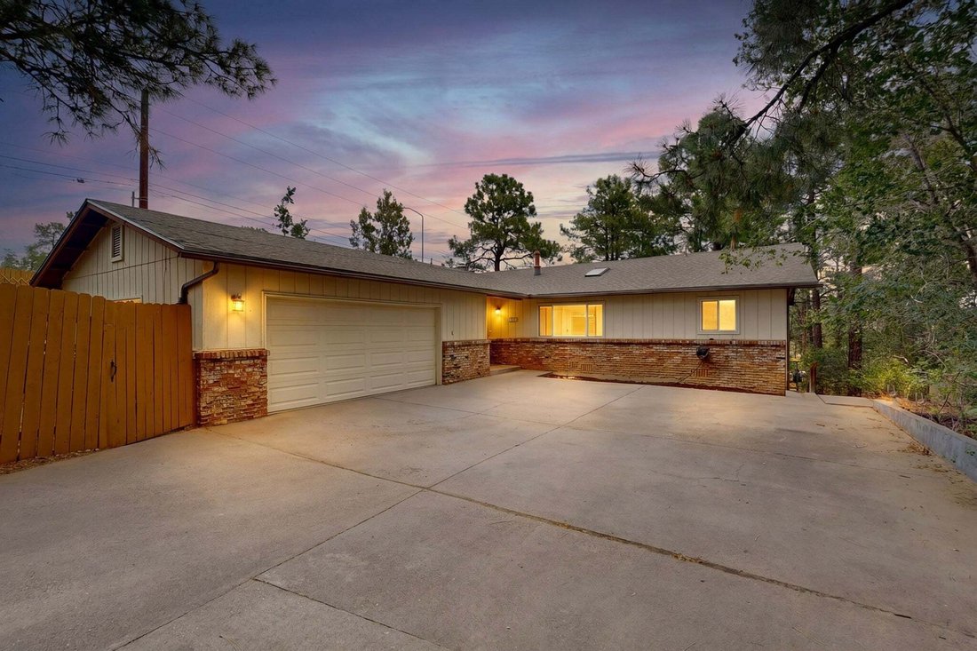 House in Los Alamos, New Mexico, United States 1 - 18240923