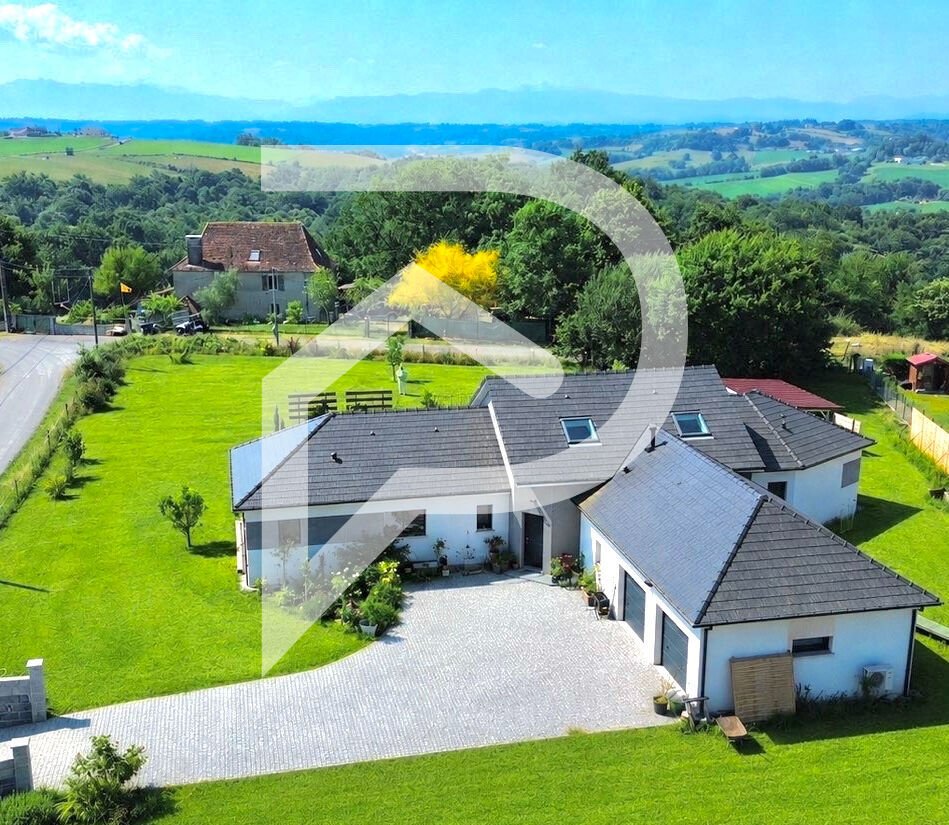 Villa in Lagor, Nouvelle-Aquitaine, France 4 - 18239935
