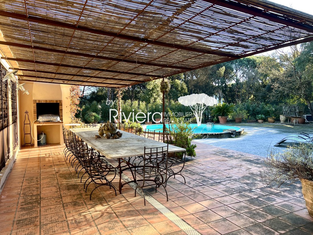 Villa in Gassin, Provence-Alpes-Côte d'Azur, France 2 - 16871827