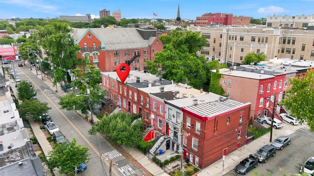 House in Jersey City, New Jersey, United States 3 - 18235811