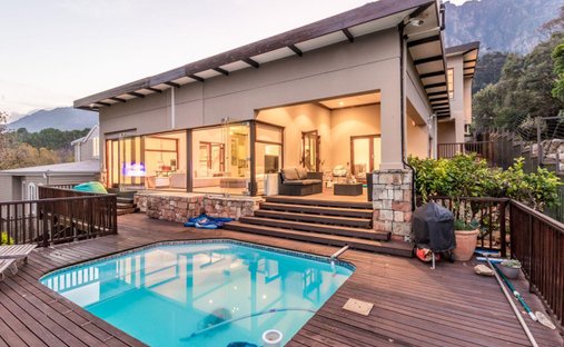 House in Cape Town, Western Cape, South Africa 1