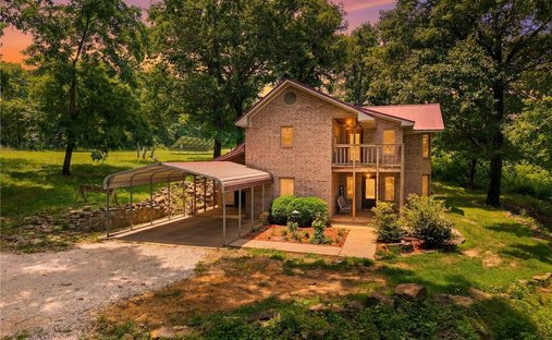 House in West Fork, Arkansas, United States 1