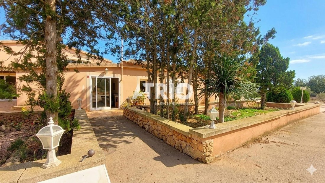 Finca in Llucmajor, Balearic Islands, Spain 3 - 18243484