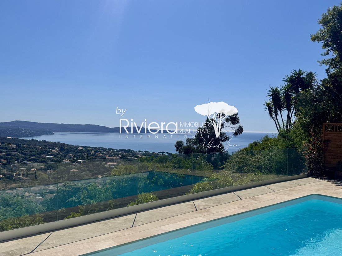 Villa in Nord, Cavalaire-sur-Mer, France 1 - 18026366