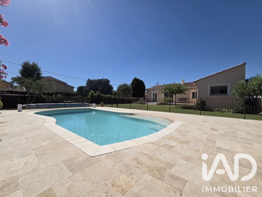 House in Est, Entraigues-sur-la-Sorgue, France 1 - 18246373