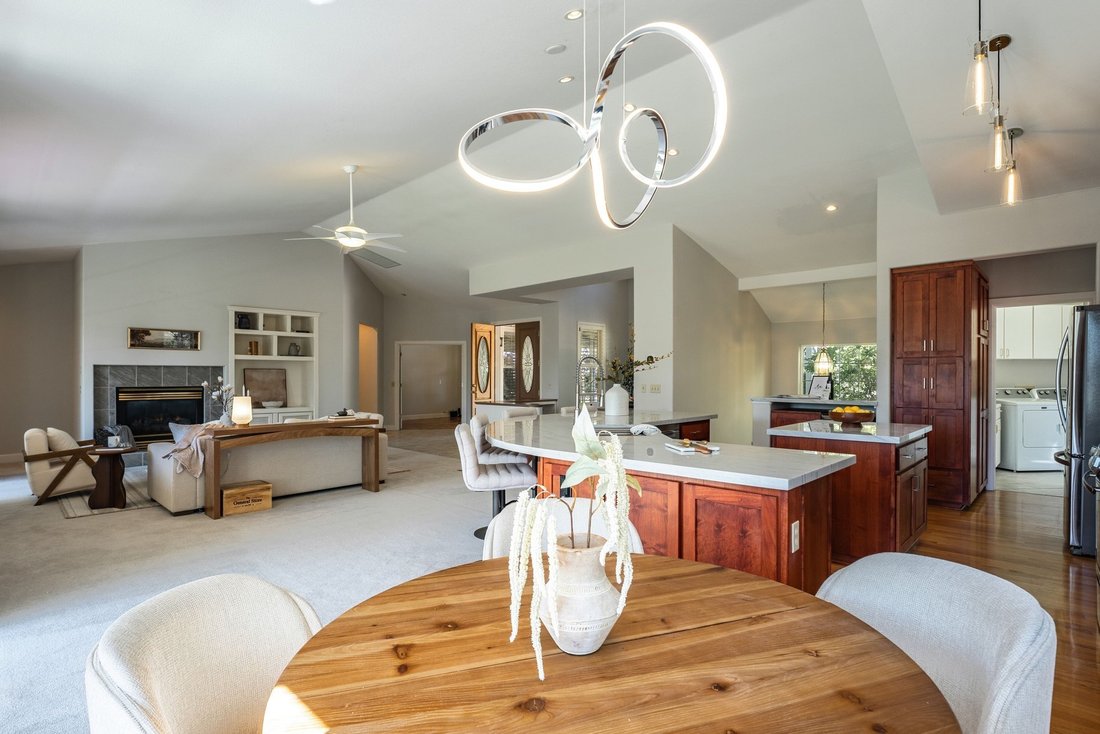 House in Reno, Nevada, United States 4 - 17558340