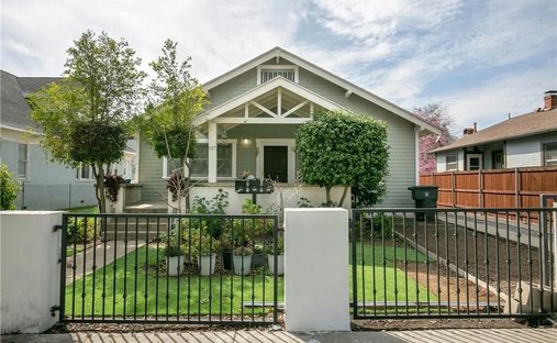 Altadena, California, United States 1