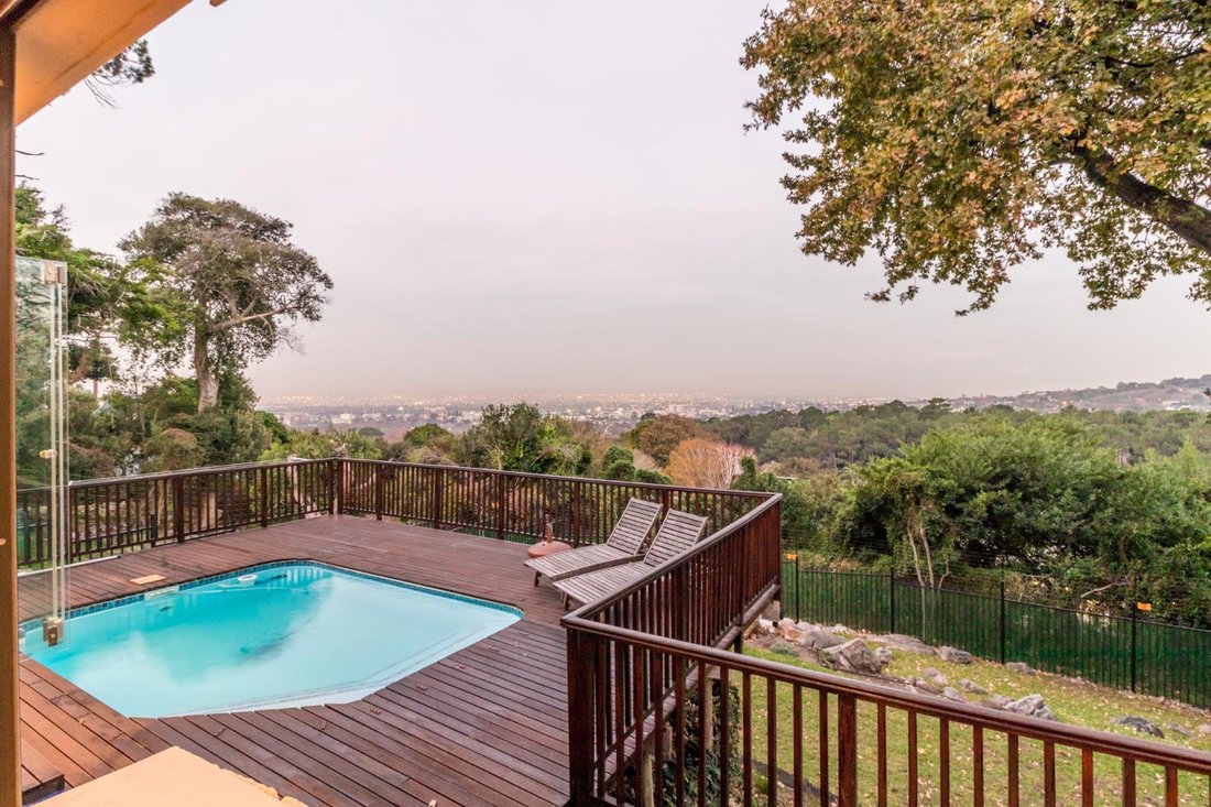 House in Newlands, Cape Town, South Africa 4 - 18236488