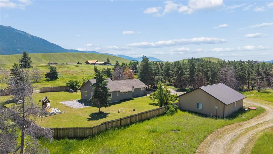 House in Eureka, Montana, United States 1 - 18238138