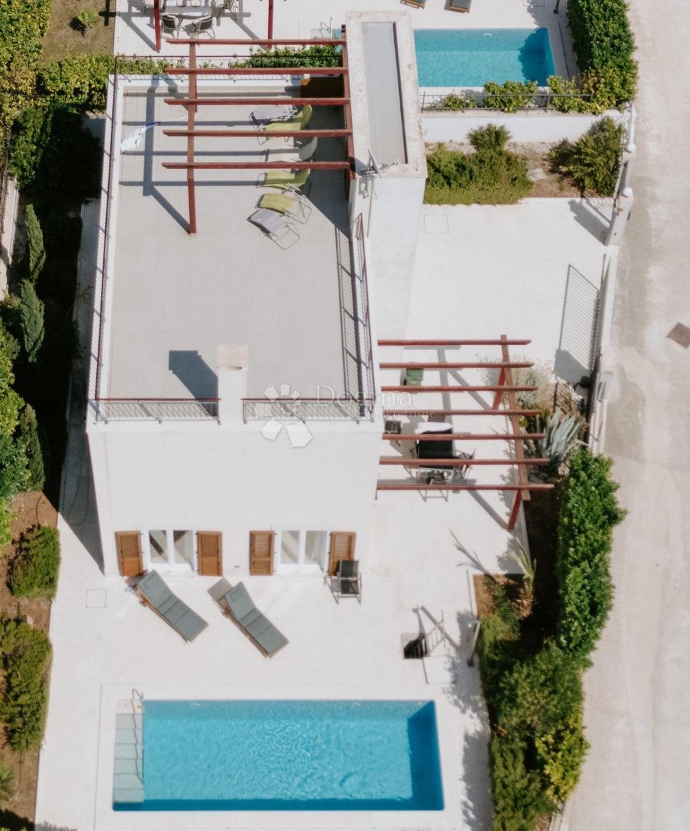 House in Splitska, Split-Dalmatia County, Croatia 1 - 18238236