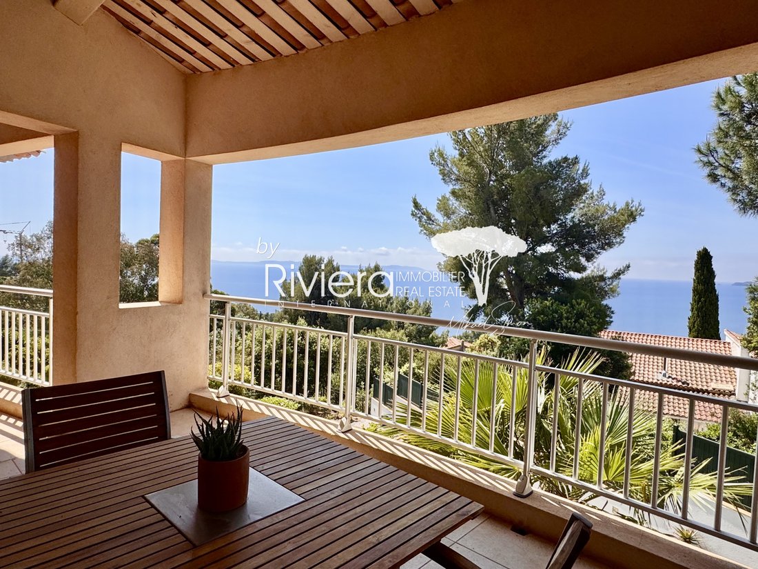 Estate in Le Lavandou, Provence-Alpes-Côte d'Azur, France 2 - 17812922