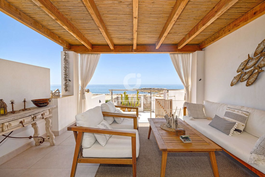 Townhouse in Buenas Noches, Estepona, Spain 2 - 18235975