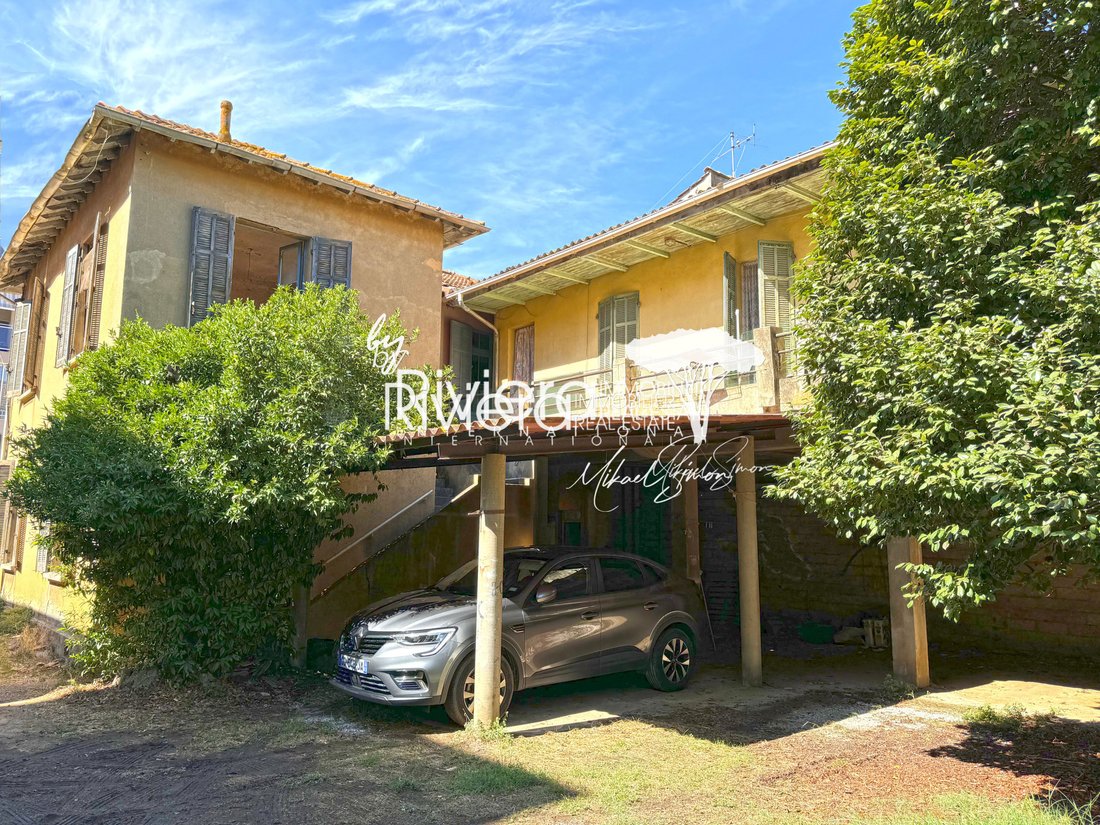 Villa in Nord, Cavalaire-sur-Mer, France 3 - 15389819
